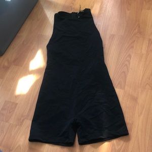 Highneck stretchy shorts romper